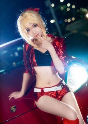 香蕉视频美女_720在线观看